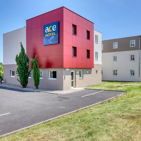 מלון Ace Ferrand La Pardieu