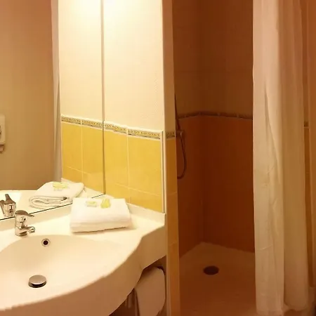 Ace Ferrand La Pardieu Hotel