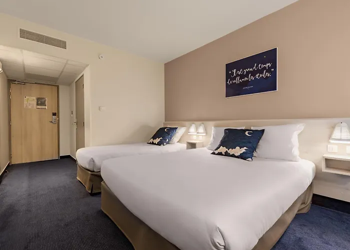 Ace Ferrand La Pardieu Otel 3*