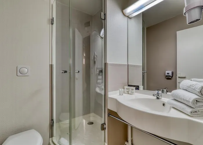 Otel Ace Ferrand La Pardieu