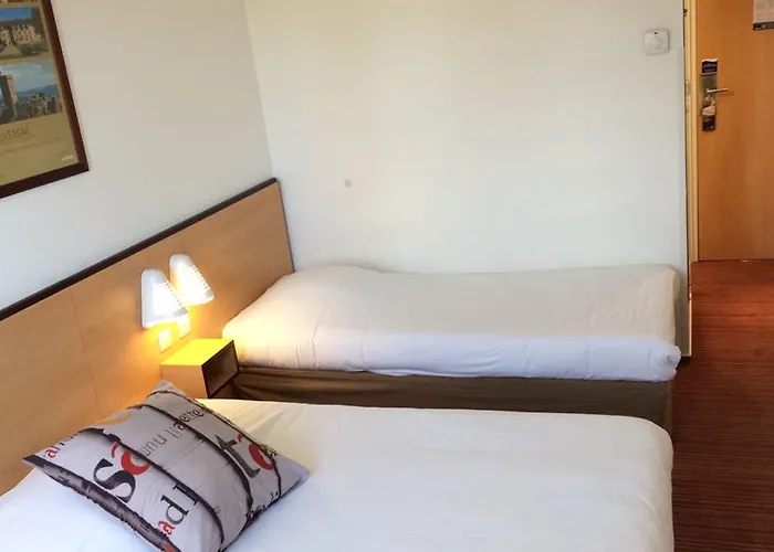 Ace Ferrand La Pardieu Otel